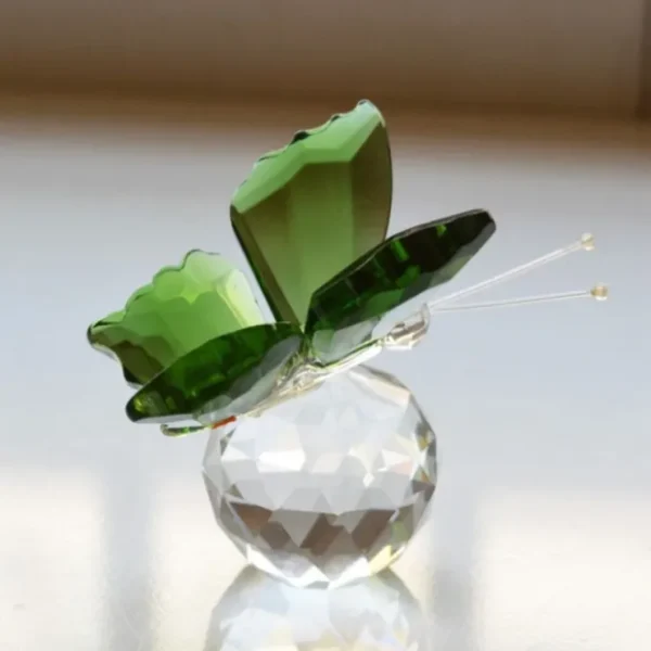 C Crystal Butterfly Green - cozylivehome.com | we sell a wide range of comfortable household items* Giftware