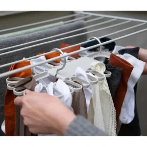 Petal 32-piece Quick-grip Ecru Drying Hanger - cozylivehome.com | we sell a wide range of comfortable household items* Shop All