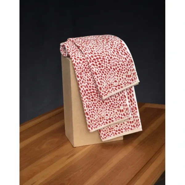 Roseberry Metallic Hem - cozylivehome.com | we sell a wide range of comfortable household items* Housewares