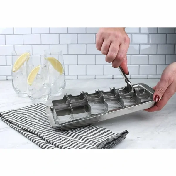 Stainless Steel Ice Cube Tray - cozylivehome.com | we sell a wide range of comfortable household items* Shop All